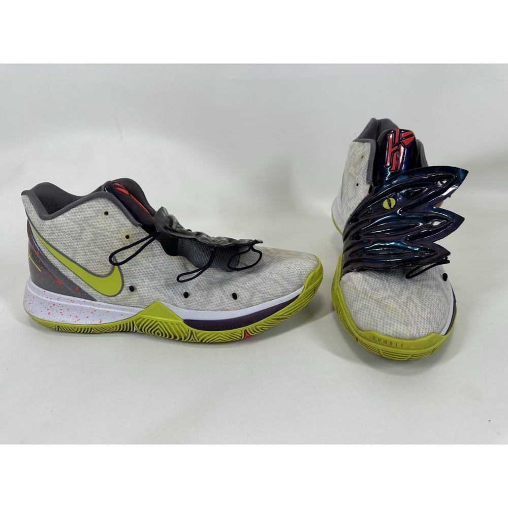 Nike Kyrie 5 Mamba Mentality Basketball AO2918-102 Shoes Kobe 24 Men's Size 10.5